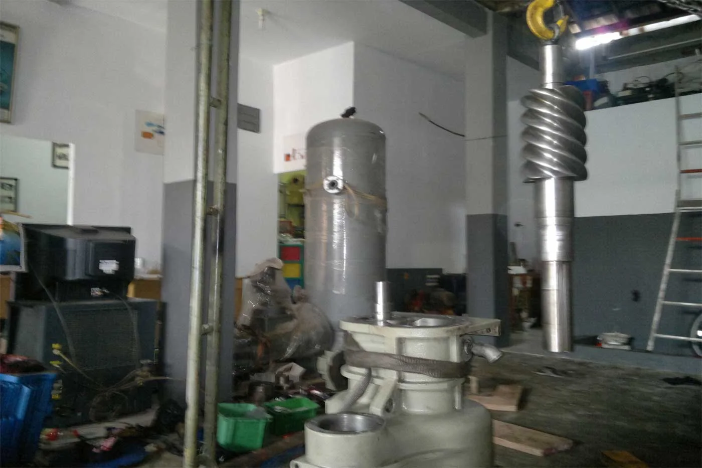 Industrial compressor equipment